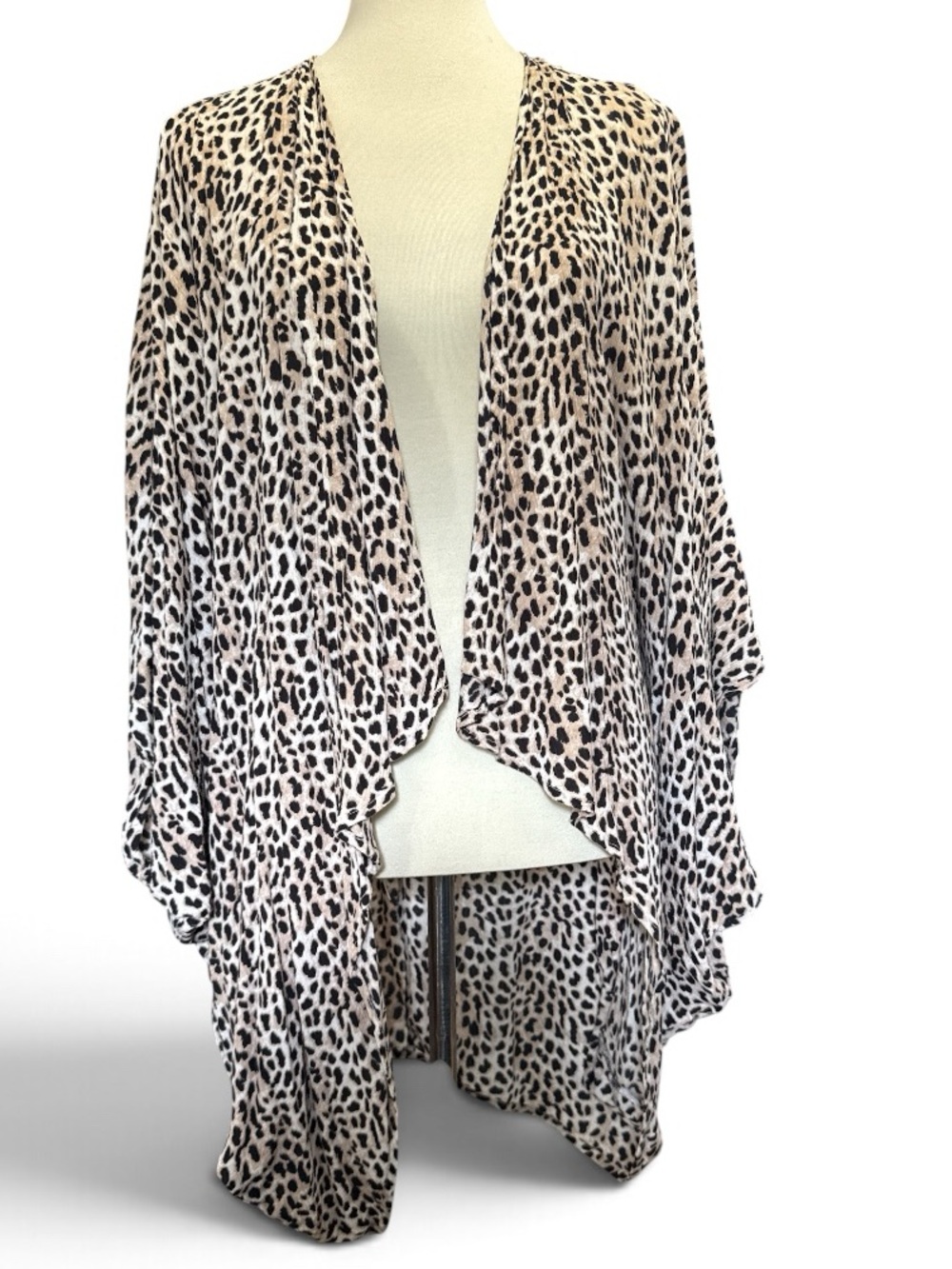 Amuse Society Leopard Print Open-Front Poncho #763